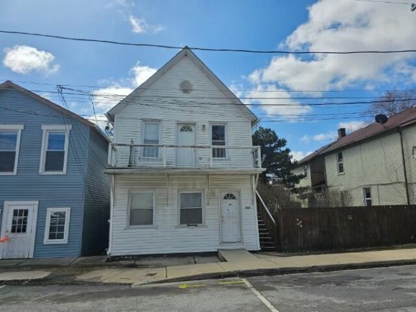 5421 W Main St Monee, IL 60449