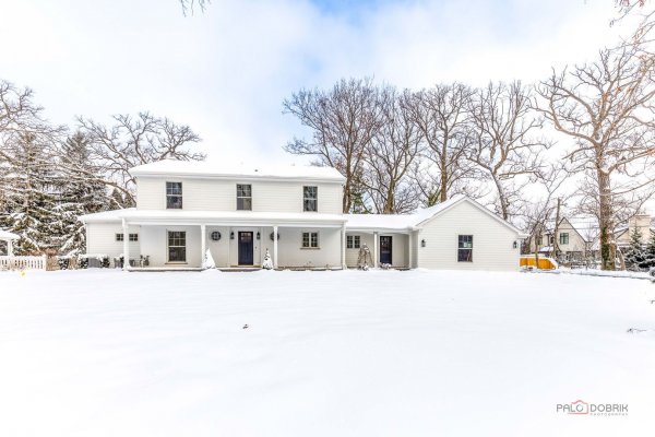 707 Brierhill Rd Deerfield, IL 60015