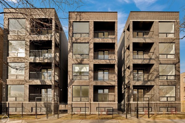 4742-46 S Michigan Ave Chicago, IL 60615