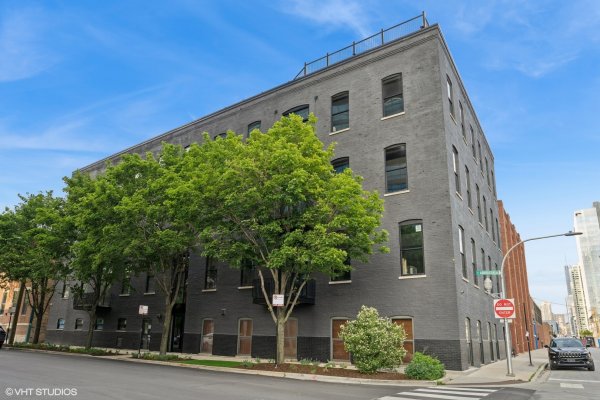 401 N Aberdeen St #4S Chicago, IL 60642