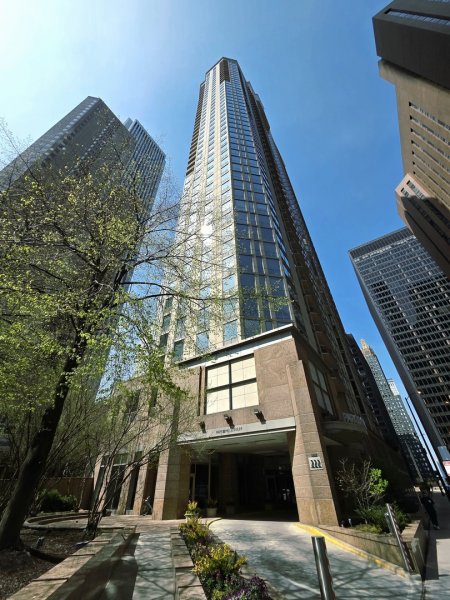 222 N Columbus Dr #1003 Chicago, IL 60601