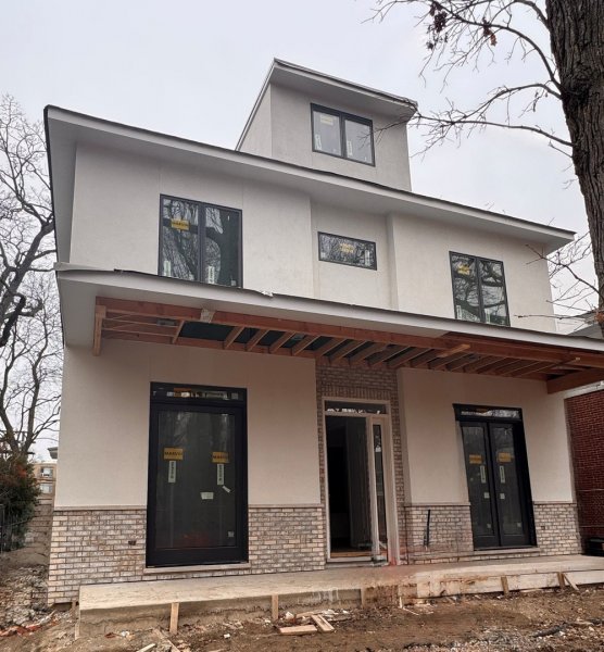 414 Laurel Ave Wilmette, IL 60091