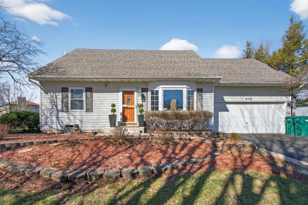 805 Addleman St Joliet, IL 60431