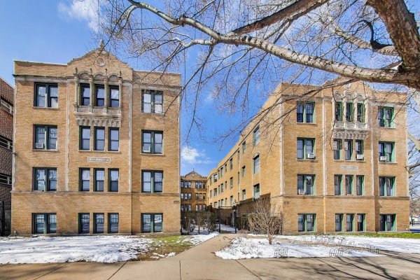 142 Clyde Ave #3W Evanston, IL 60202