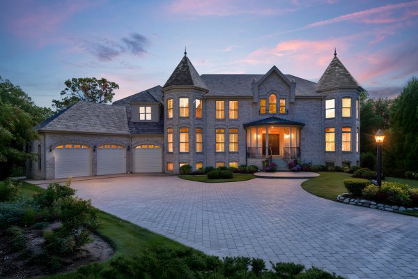 3481 Bradley Ct Highland Park, IL 60035