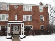 129 Elmwood Ave #2S Evanston, IL 60202