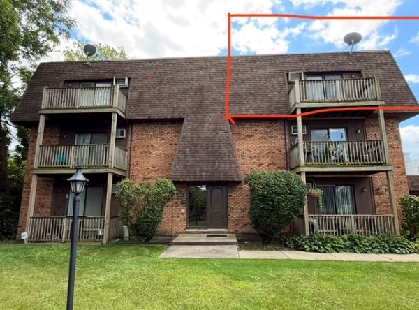 3360 184th St #3W Homewood, IL 60430