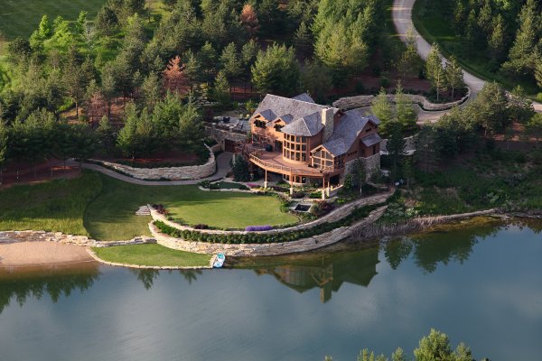 0000 Brookdale Rd Woodstock, IL 60098