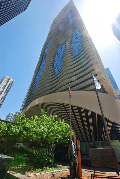 225 N Columbus Dr #5905 Chicago, IL 60601