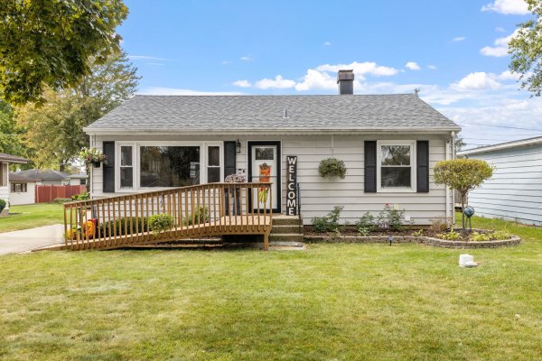 219 Oneill St Joliet, IL 60436