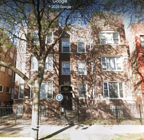 6812 S Cornell Ave #1N Chicago, IL 60649