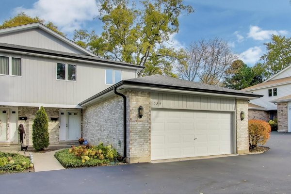 834 Poplar Ln Deerfield, IL 60015