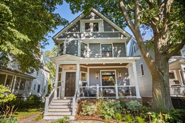 2125 Sherman Ave Evanston, IL 60201