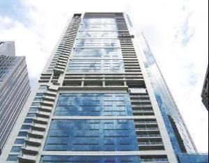 340 E Randolph St #P6-31 Chicago, IL 60601