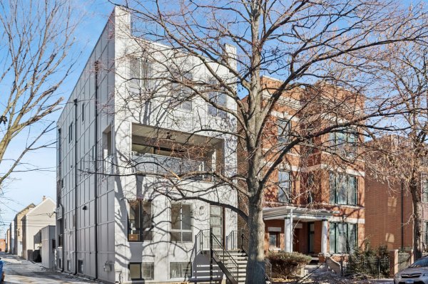 2246 W Lyndale St #1 Chicago, IL 60647