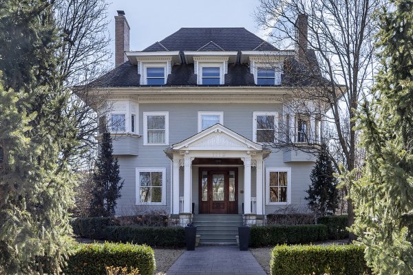 1112 Greenwood St Evanston, IL 60201