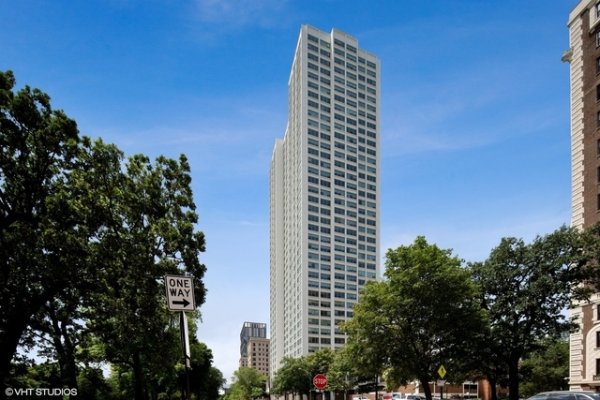 1700 E 56th St #1904 Chicago, IL 60637