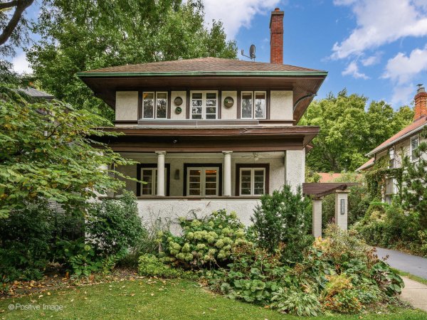 225 Clinton Ave Oak Park, IL 60302