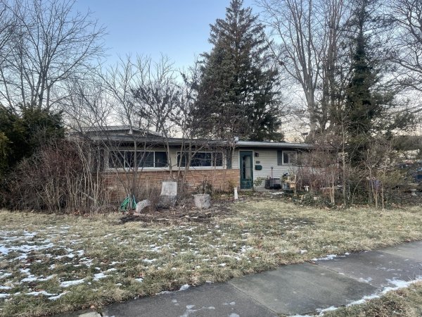 18524 Lyn Ct Homewood, IL 60430