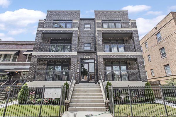 6526 S Ingleside Ave #2N Chicago, IL 60637