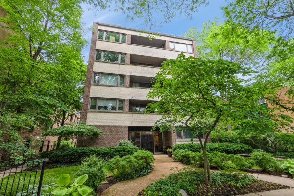 838 Michigan Ave #4C Evanston, IL 60202
