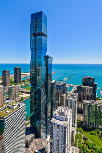 363 E Wacker Dr #4208 Chicago, IL 60601