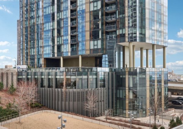 211 N Hbr Dr #408 Chicago, IL 60601