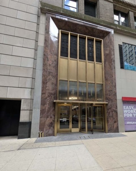 111 N Wabash Ave #712 Chicago, IL 60602