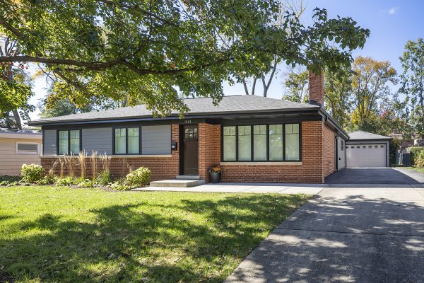 1444 Crowe Ave Deerfield, IL 60015